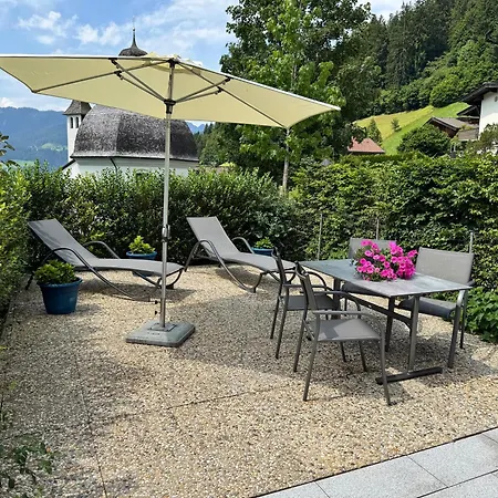 아파트 Mittendrin