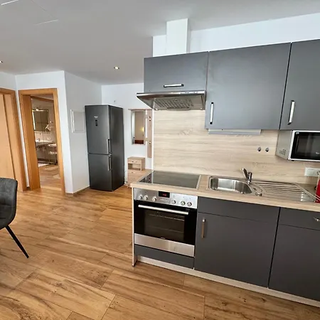 아파트 Mittendrin *